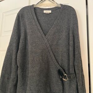 Tweeds Charcoal V-Neck 100 Percent Wool Sweater with Buckle